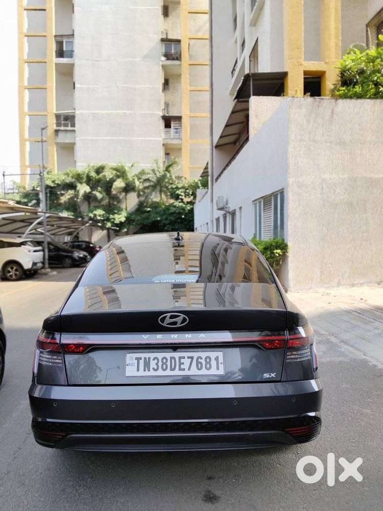 Hyundai Verna 1.5 Sx (o) Vtvt Ivt, 2023, Petrol
