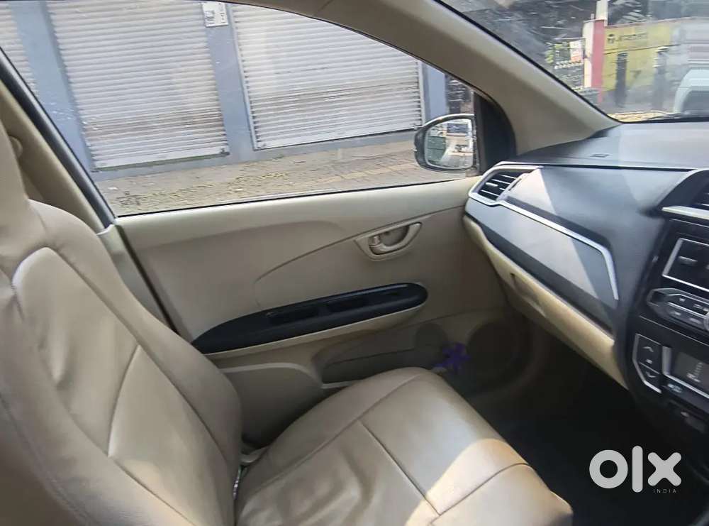 Honda Amaze 2017 Cng & Hybrids Doctor Driven