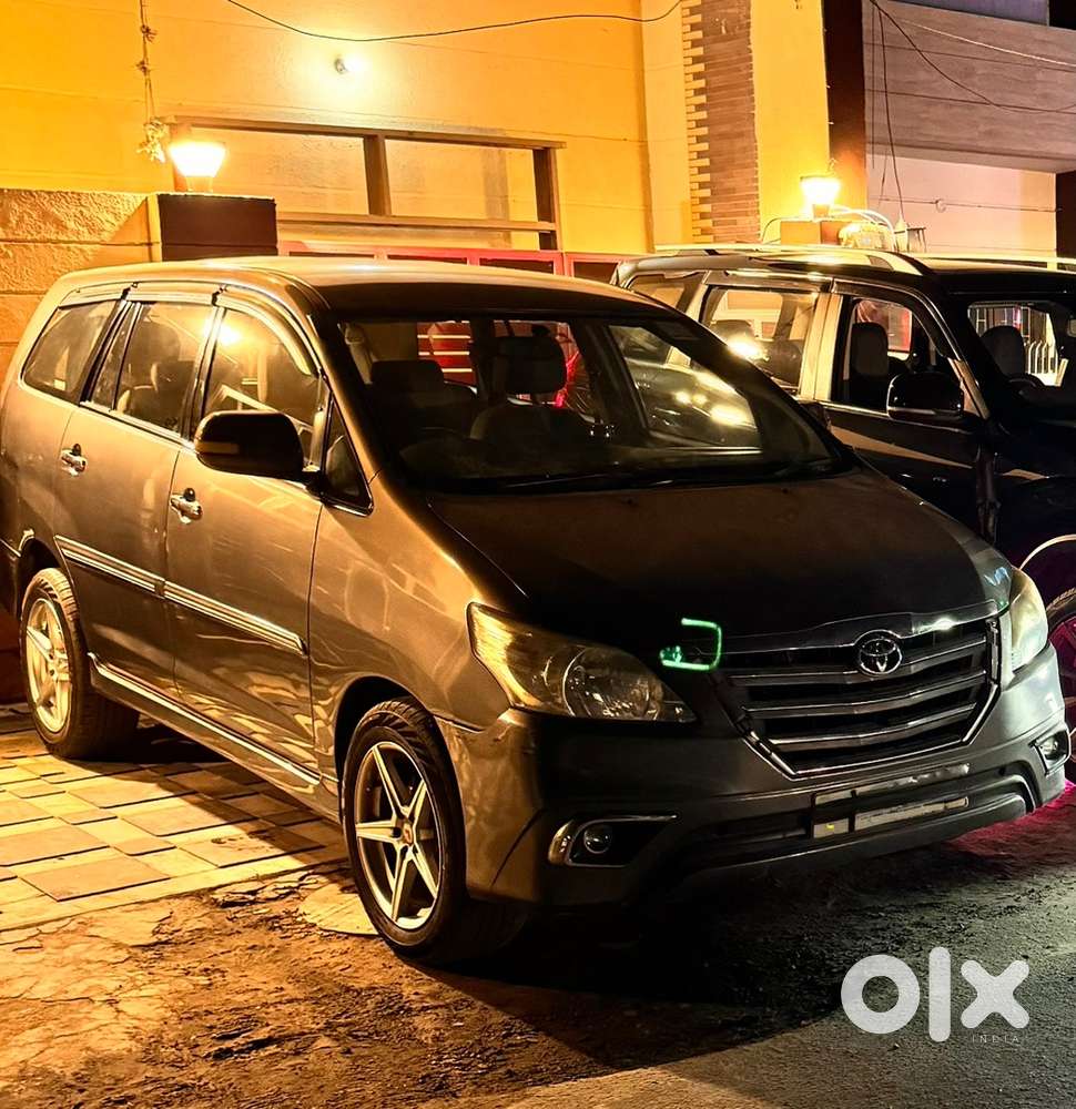 Toyota Innova Diesel 2013 Year