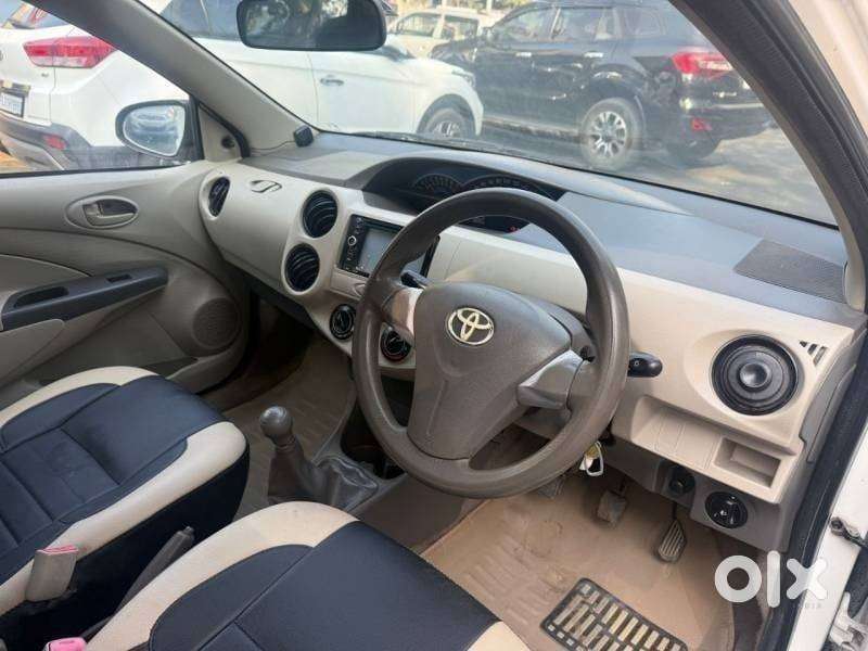 Toyota Etios Liva 2014-2016 G, 2015, Petrol