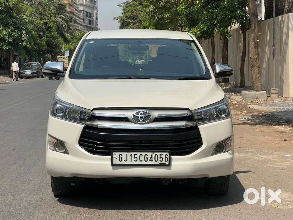 Toyota Innova Crysta 2.8z Automatic, 2017, Diesel
