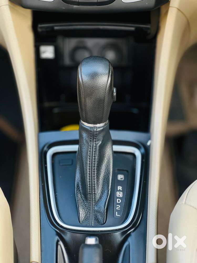 Maruti Suzuki Ciaz 1.5 Alpha Shvs Amt, 2022, Petrol