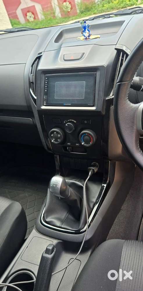 Isuzu D-max 2025 Diesel 10000 Km Driven
