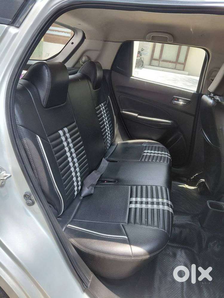 Maruti Suzuki Swift Vxi + Manual, 2023, Petrol