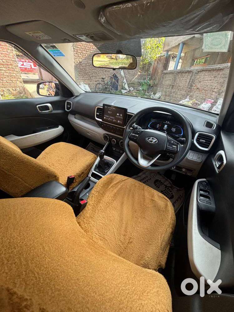Hyundai Venue 1.2 S Plus, 2024, Petrol