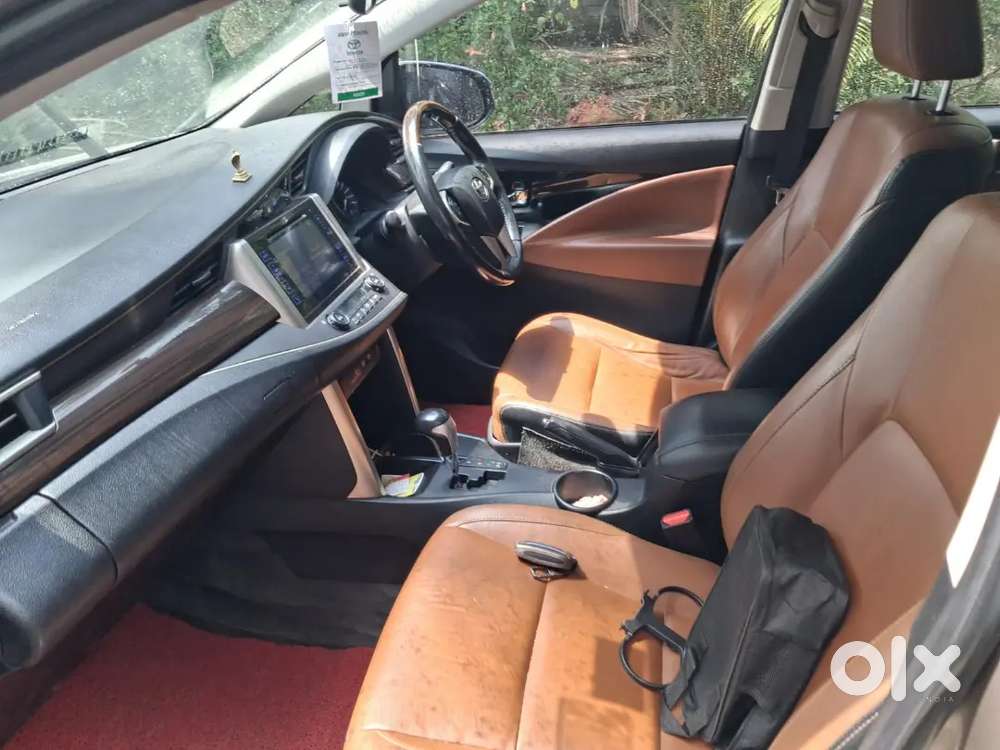 Toyota Innova Crysta 2017