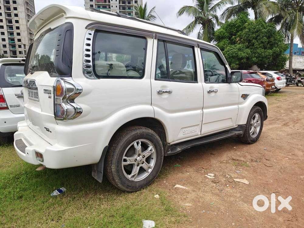 Mahindra Scorpio S10, 2017, Diesel