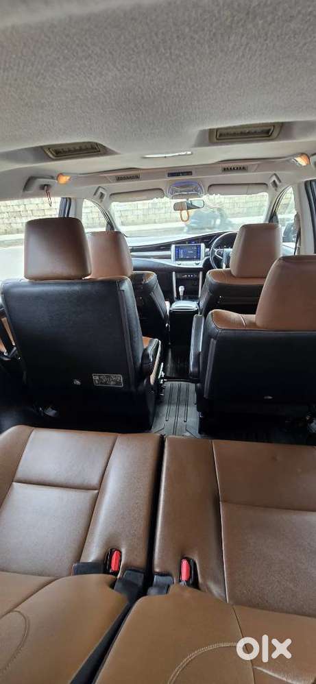 Toyota Innova Crysta 2.8z Automatic, 2018, Diesel