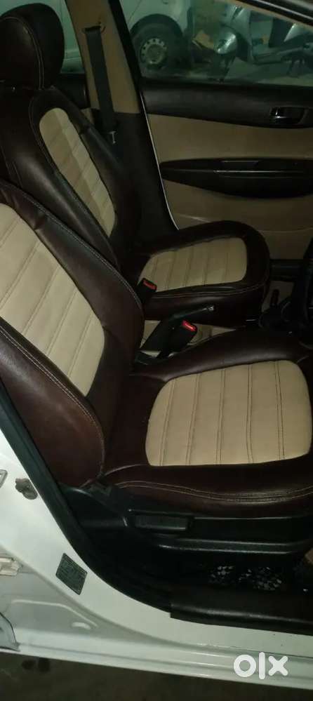 Hyundai I20 Spotz 2011