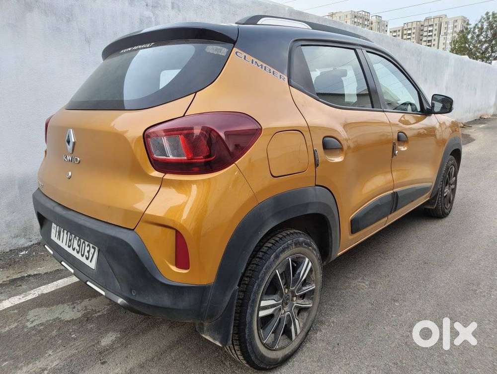 Renault Kwid 1.0 Climber (o) Dual Tone, 2023, Petrol