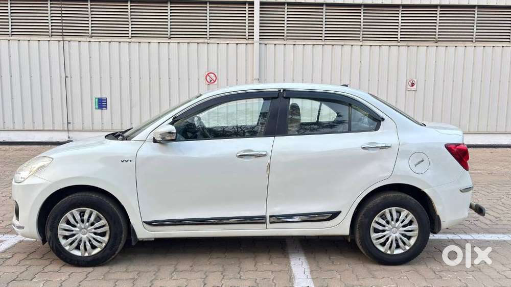Maruti Suzuki Dzire 1.2 Vxi, 2018, Petrol