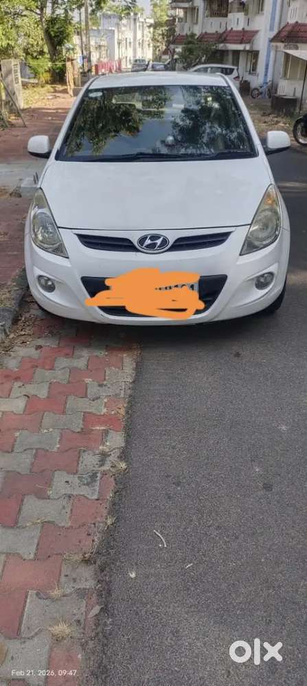 Hyundai I20 2009 Petrol Well Maintained(engine And Ac Working Fine)