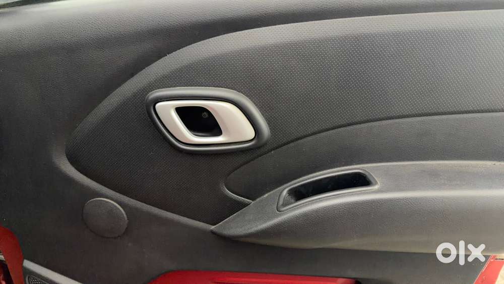 Datsun Redigo T Option, 2018, Petrol
