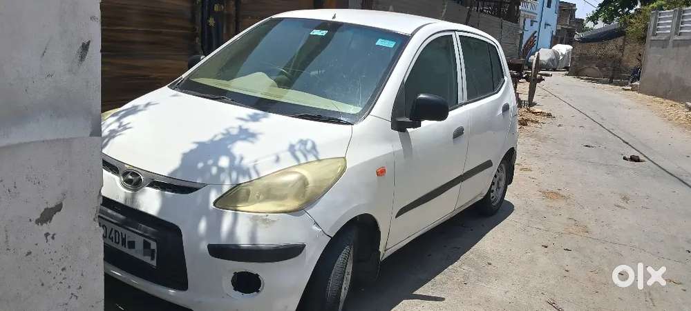 Very Well Maintained And Conditioned Car