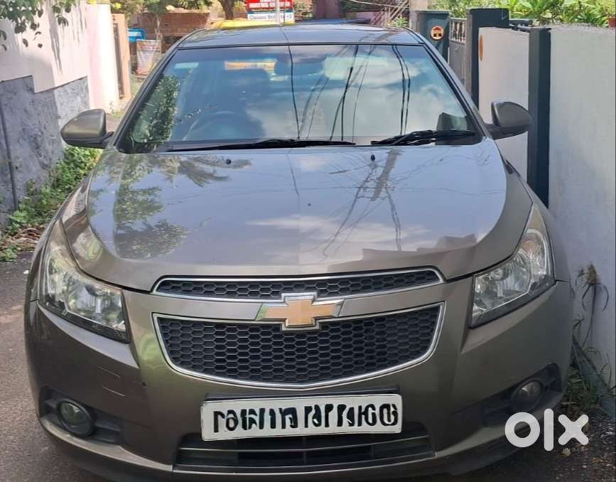 Chevrolet Cruze 2012 Model Well Maintained