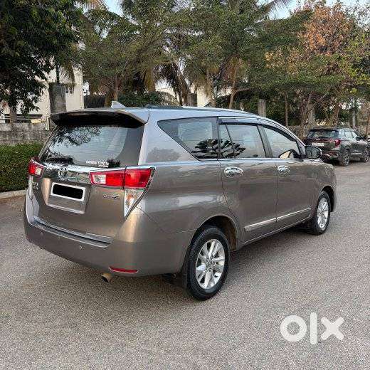 Toyota Innova Crysta 2.8z Automatic, 2017, Diesel