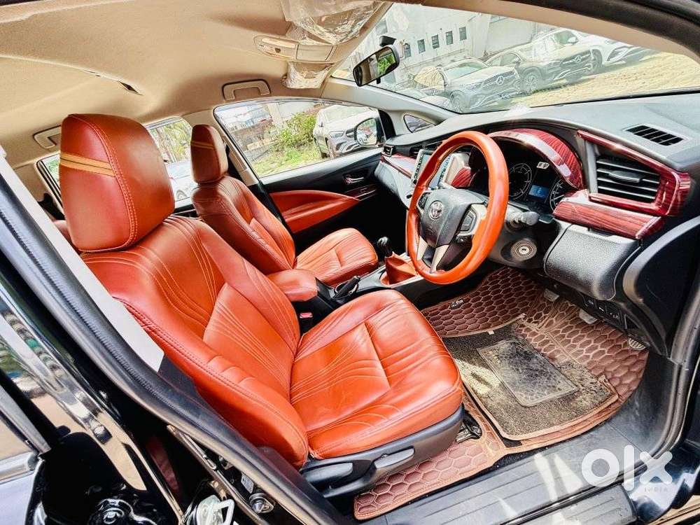 Toyota Innova Crysta [2020-ongoing] 2.7 Gx Mt 7 Str, 2023, Diesel