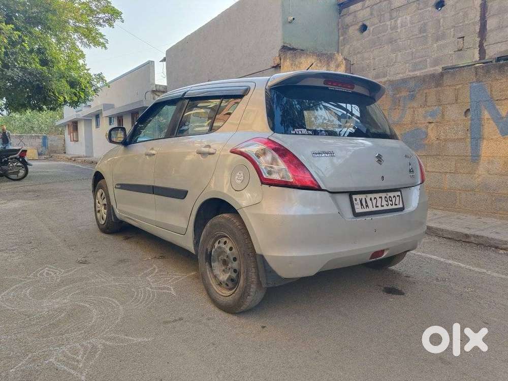 Maruti Suzuki Swift Vxi, 2015, Petrol
