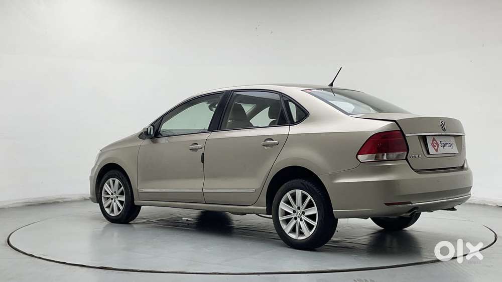 Volkswagen Vento 1.6 Highline, 2016, Petrol