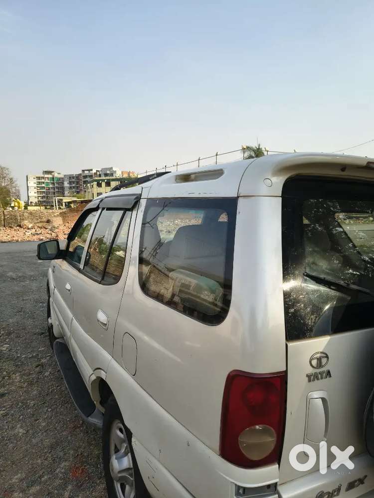 Tata Safari 2014