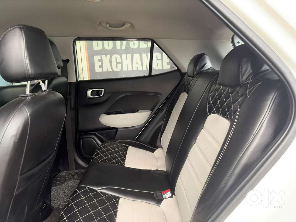 Hyundai Venue 1.2 S (o), 2023, Petrol