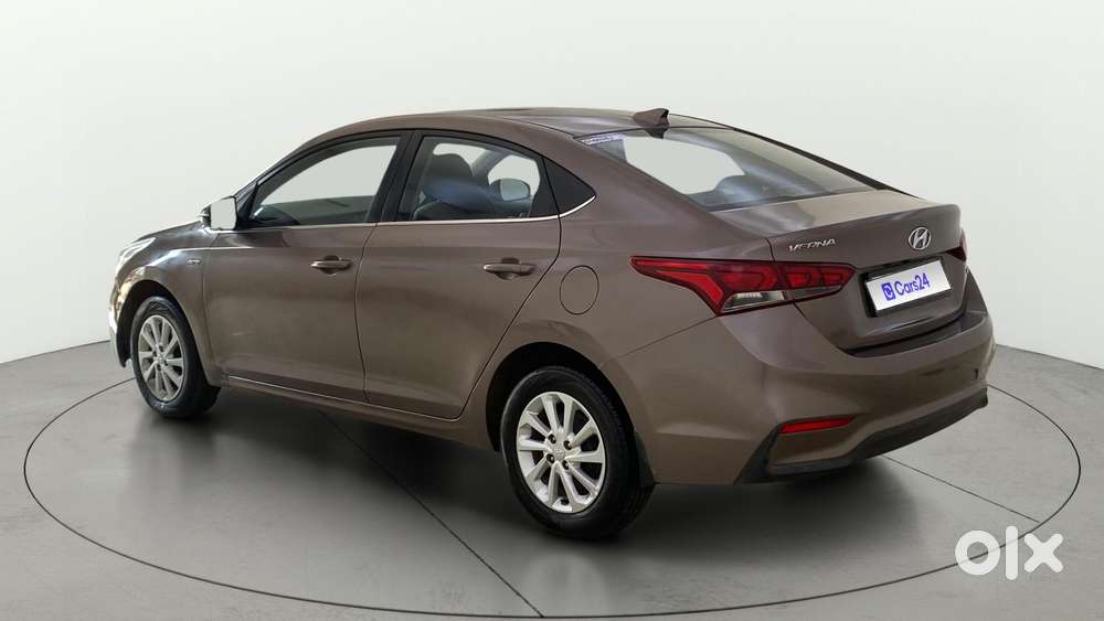 Hyundai Verna Vtvt 1.6 At Ex, 2018, Petrol