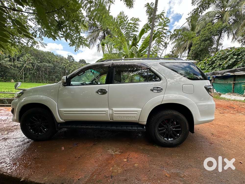 Toyota Fortuner Diesel 2015
