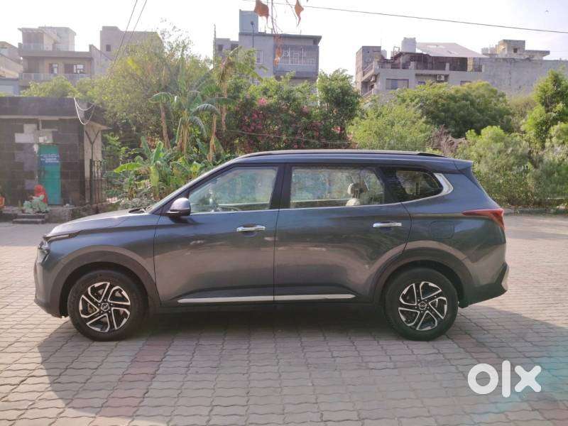 Kia Carens 1.4 Luxury 7 Str, 2022, Petrol