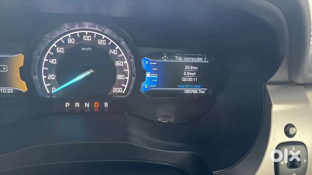 Ford Endeavour 3.2 Trend At 4x4, 2016, Diesel