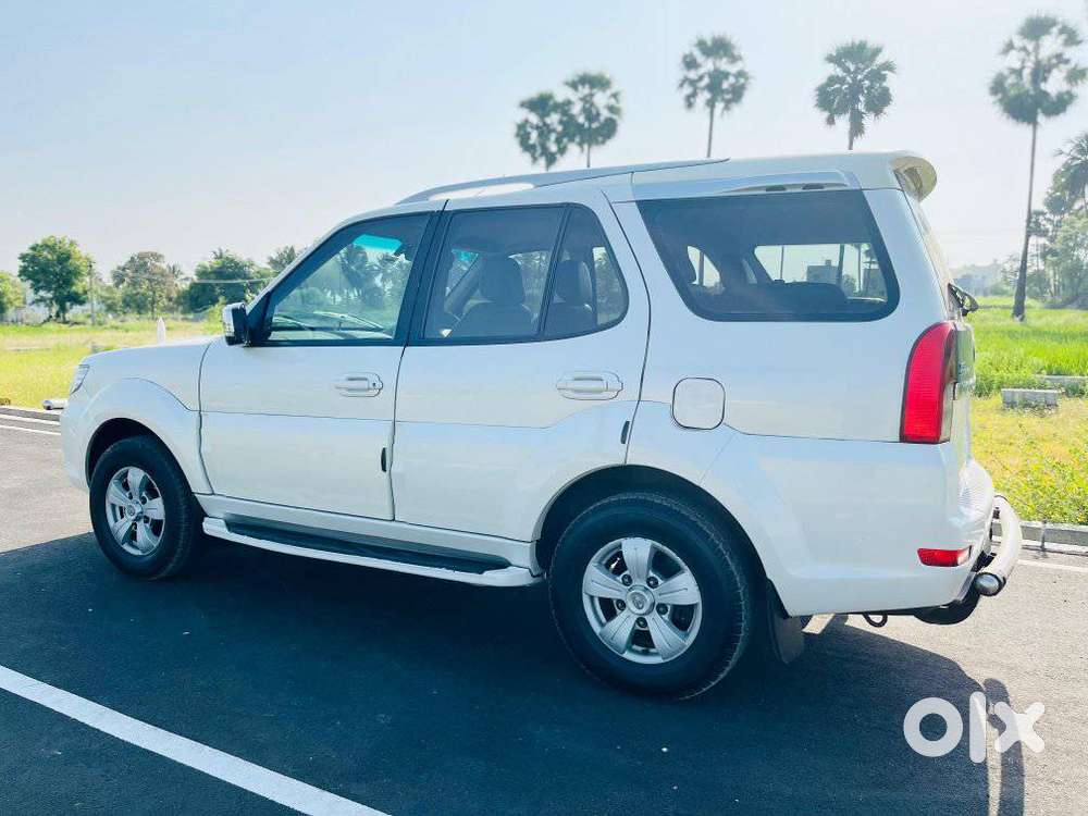 Tata Safari Storme 2012-2015 Explorer Edition, 2013, Diesel