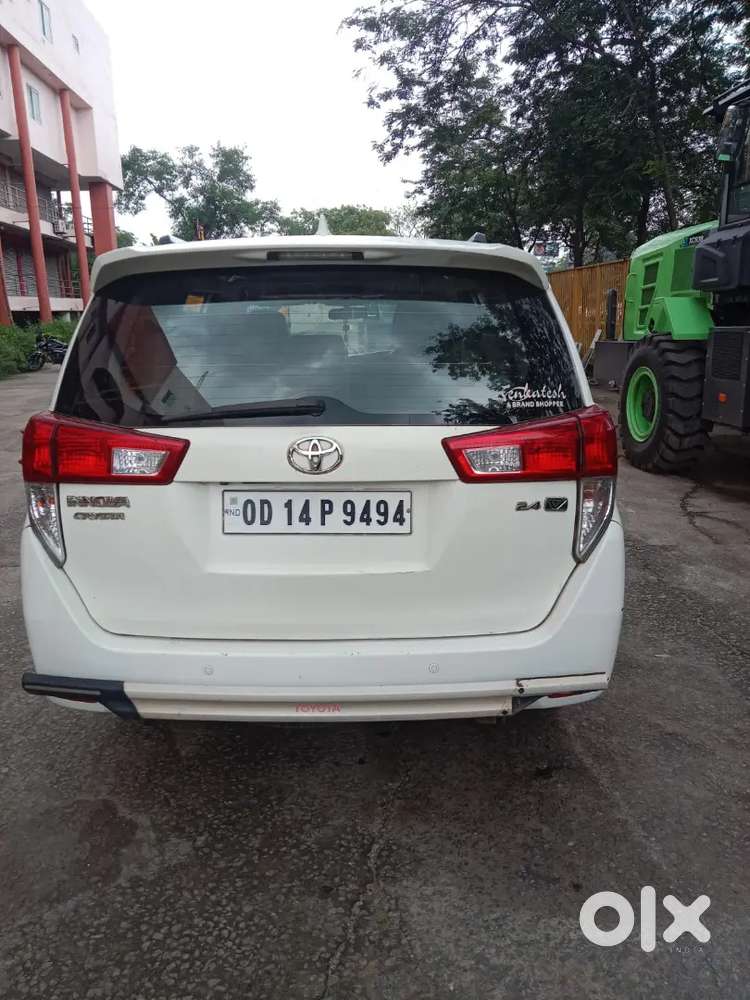 Toyota Innova Crysta 2018 Variant Diesel