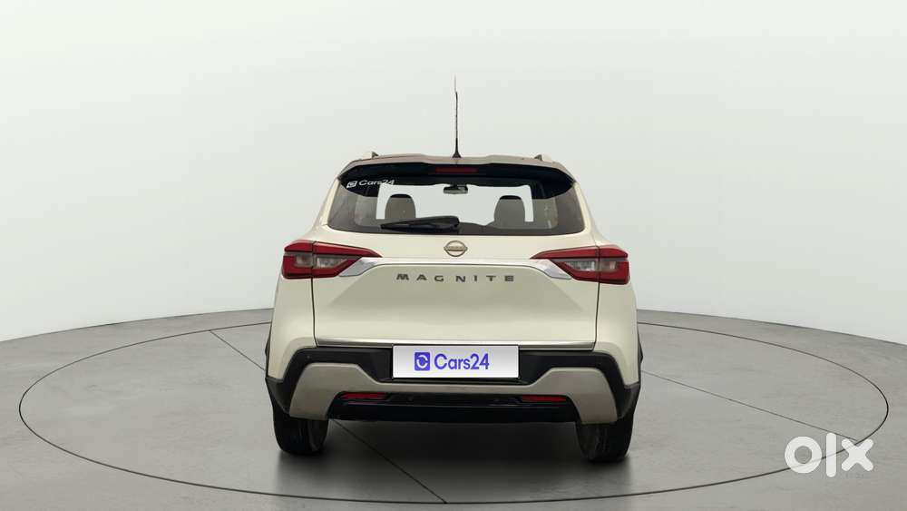 Nissan Magnite 1.0 Xv, 2021, Petrol