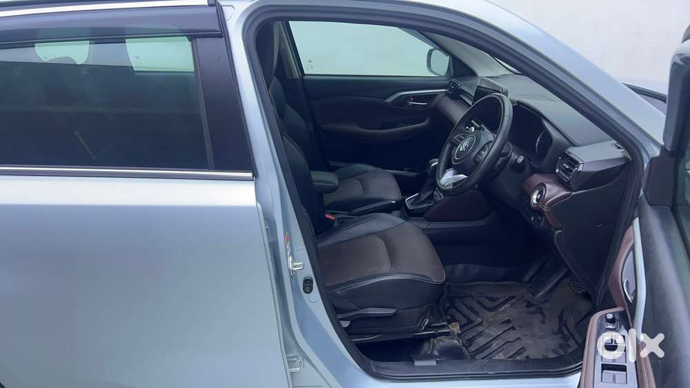 Maruti Suzuki Grand Vitara 1.5 Alpha Smart Hybrid At, 2023, Petrol