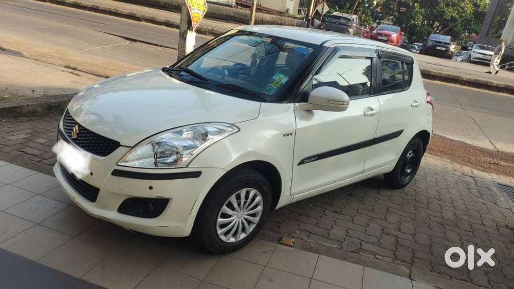 Maruti Suzuki Swift Vxi + Manual, 2012, Petrol