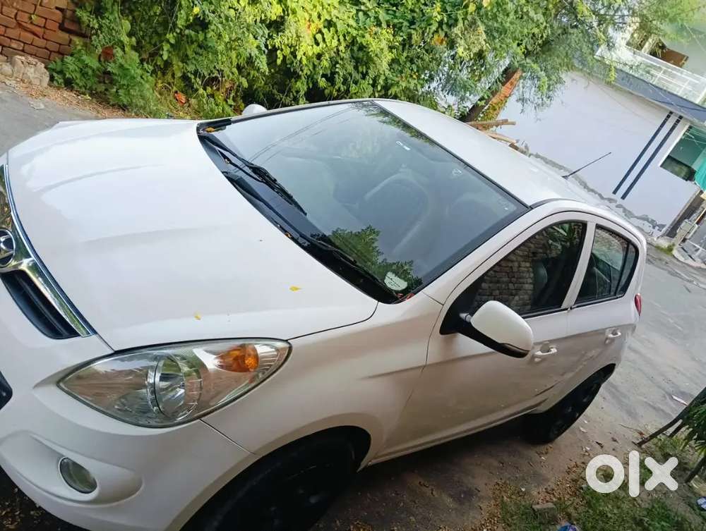 Hyundai I20 Asta 2011 Model