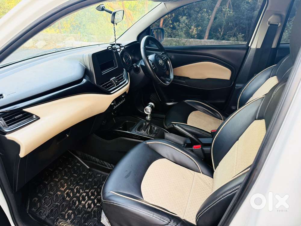 Toyota Glanza 1.2 E, 2023, Petrol
