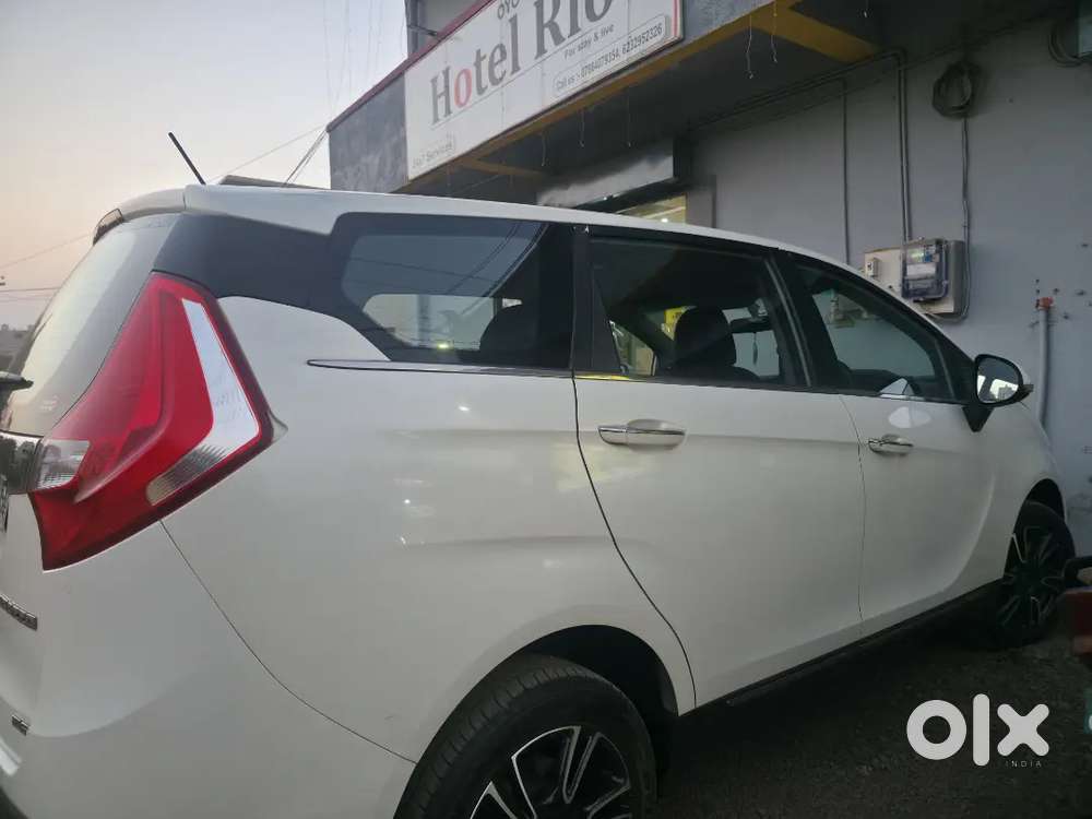 Mahindra Marazzo 1.5 2022