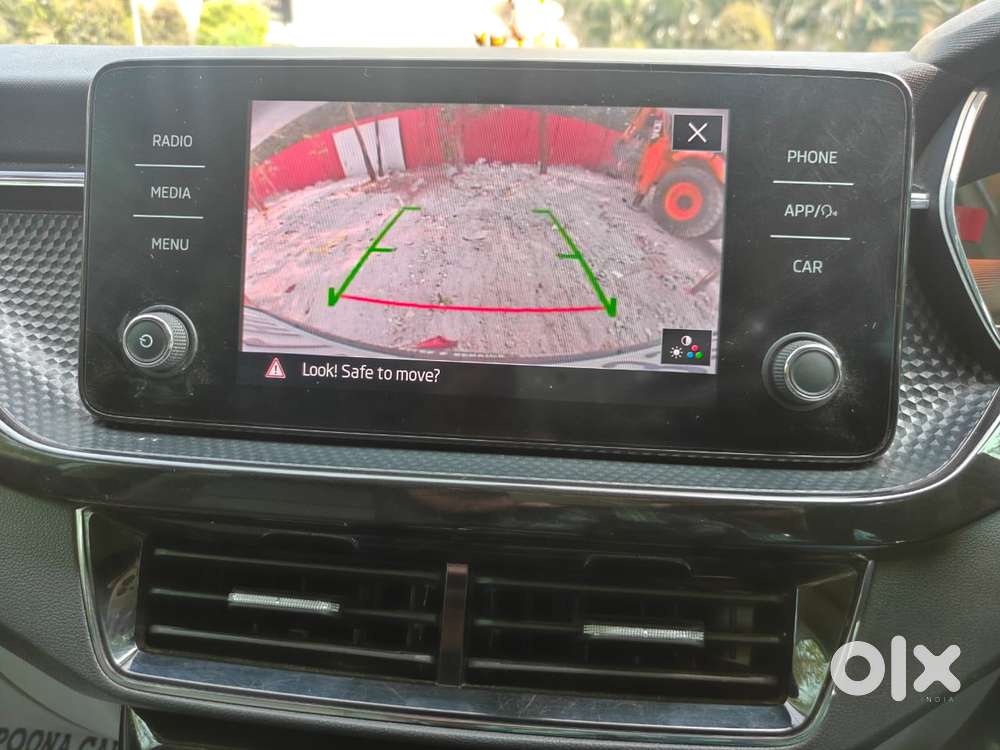 Skoda Kushaq 1.0 Tsi Style, 2022, Petrol