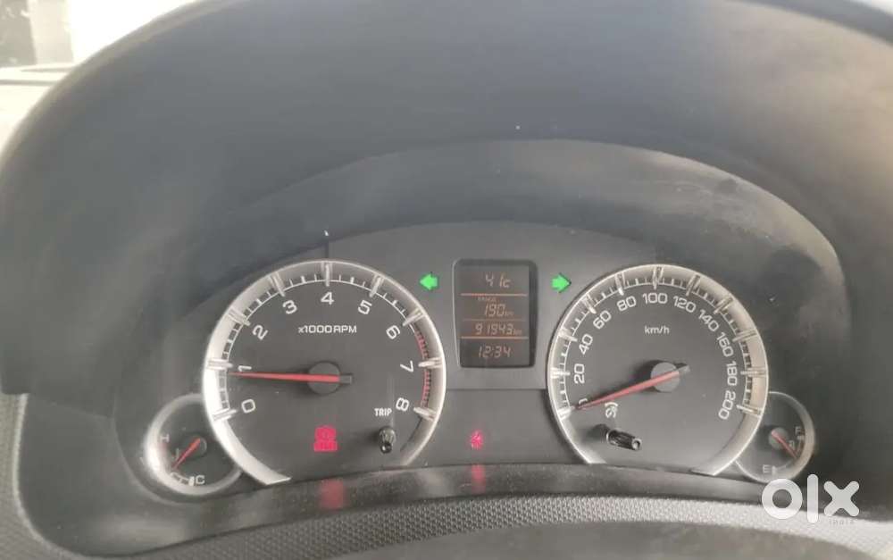 Maruti Suzuki Swift Dzire Zxi Petrol