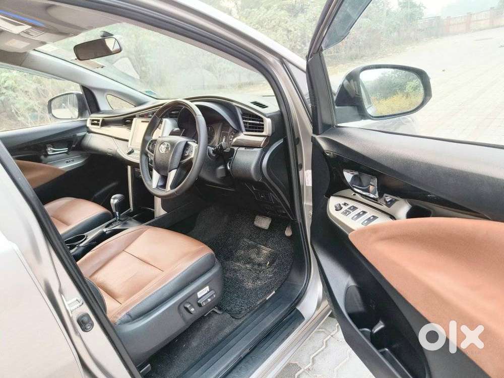 Toyota Innova Crysta 2.8z Automatic, 2018, Diesel