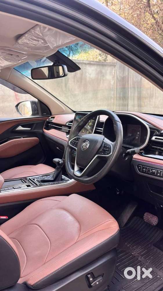 Mg Hector Plus, 2023, Petrol