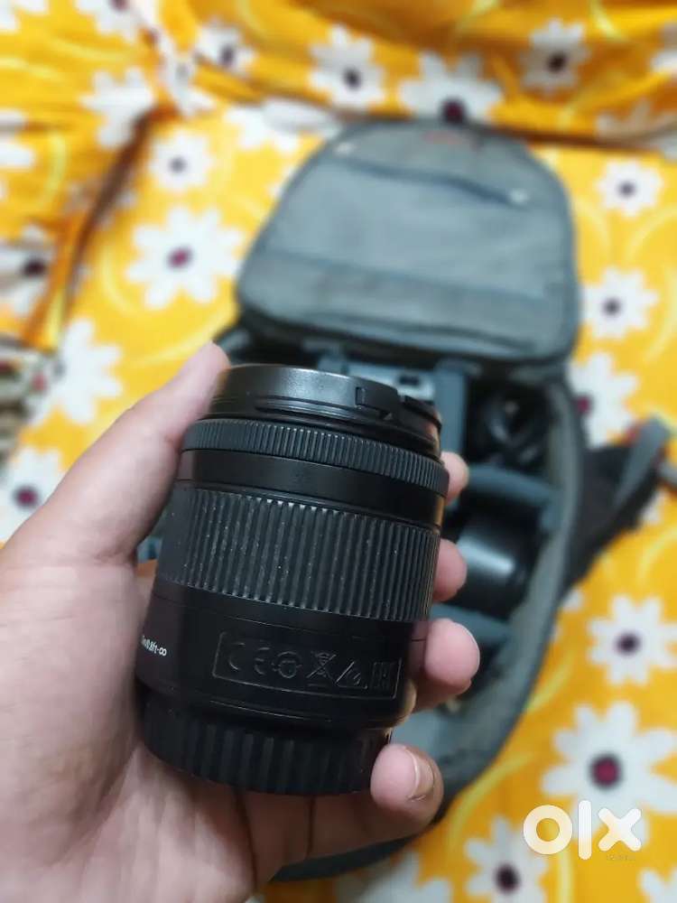 Canon 200D