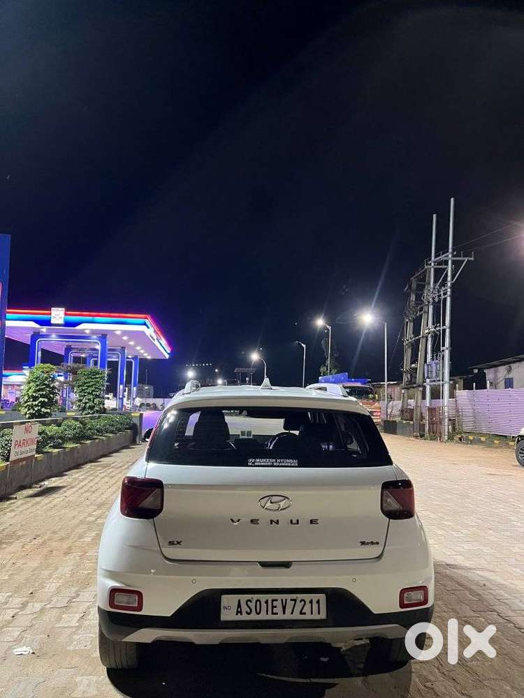 Hyundai Venue Sx Turbo, 2021, Petrol