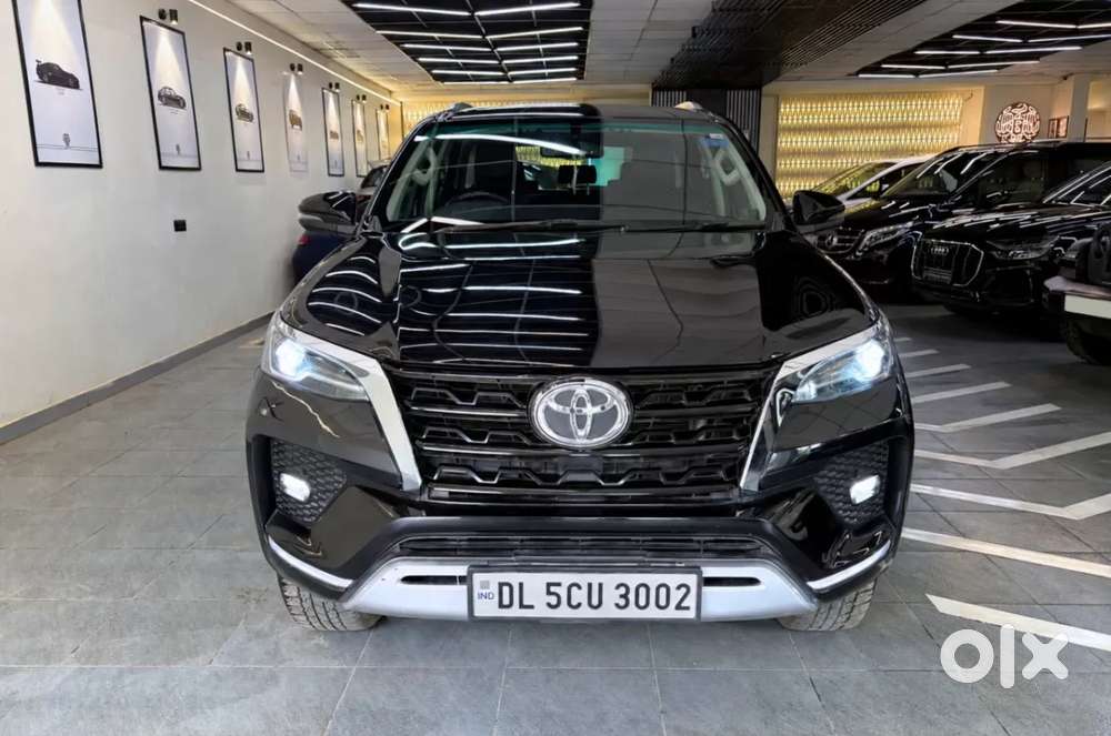 Toyota Fortuner 4x2 At 2.7 Petrol, 2022, Petrol