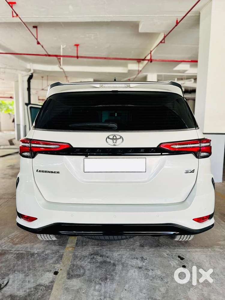 Toyota Fortuner Legender 4x4 At 2.8, 2025, Diesel