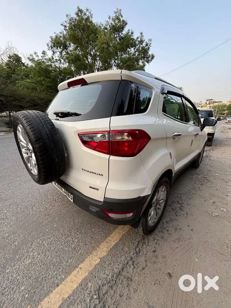 2017-2018 Ford Ecosport Titanium