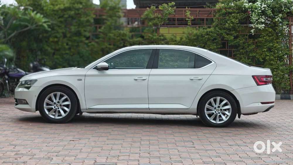 Skoda Superb L&k 2.0 Tdi At, 2018, Diesel