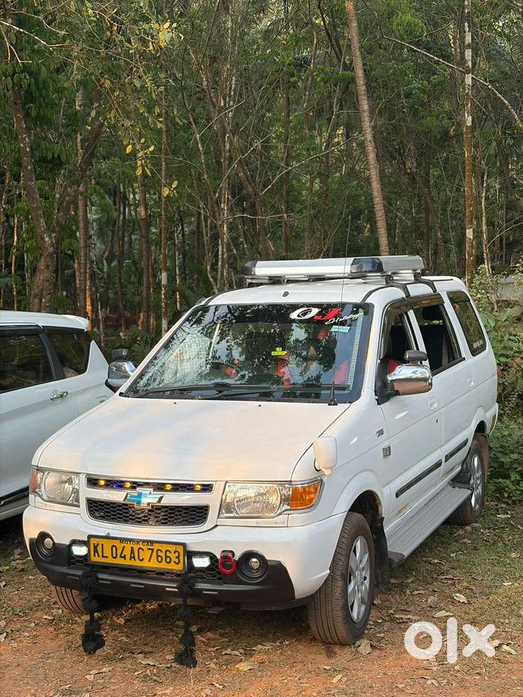 Chevrolet Tavera Diesel 2012 Model