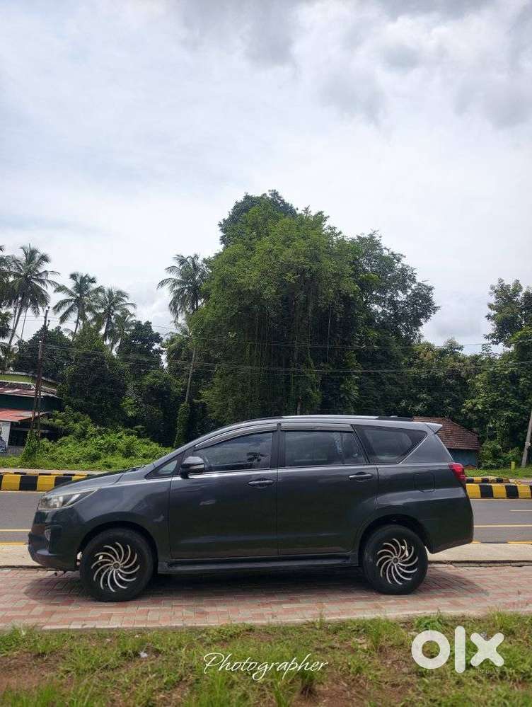 Toyota Innova Crysta, 2017, Diesel