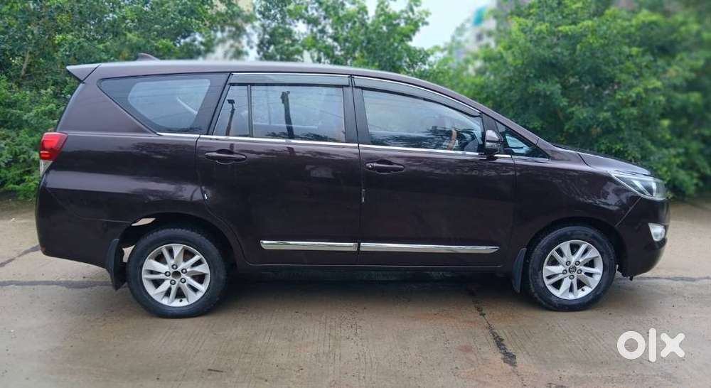 Toyota Innova Crysta 2.4 G Mt, 2018, Diesel